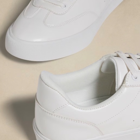 T TOE FASHION SNEAKER - Picture 3 of 6